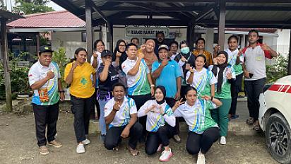 Semangat Hidup Sehat Lewat Senam Bersama di Puskesmas Sarmi