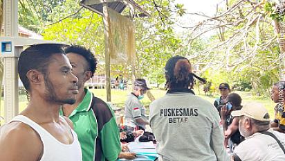 Puskesmas Betaf Gelar Pelayanan Cek Kesehatan Gratis di Kampung Yamna Pulau