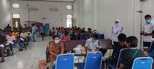 Pemeriksaan Kesehatan Peserta Didik Sekolah Rakyat Menjelang Tahun Ajaran Baru 2025/2026