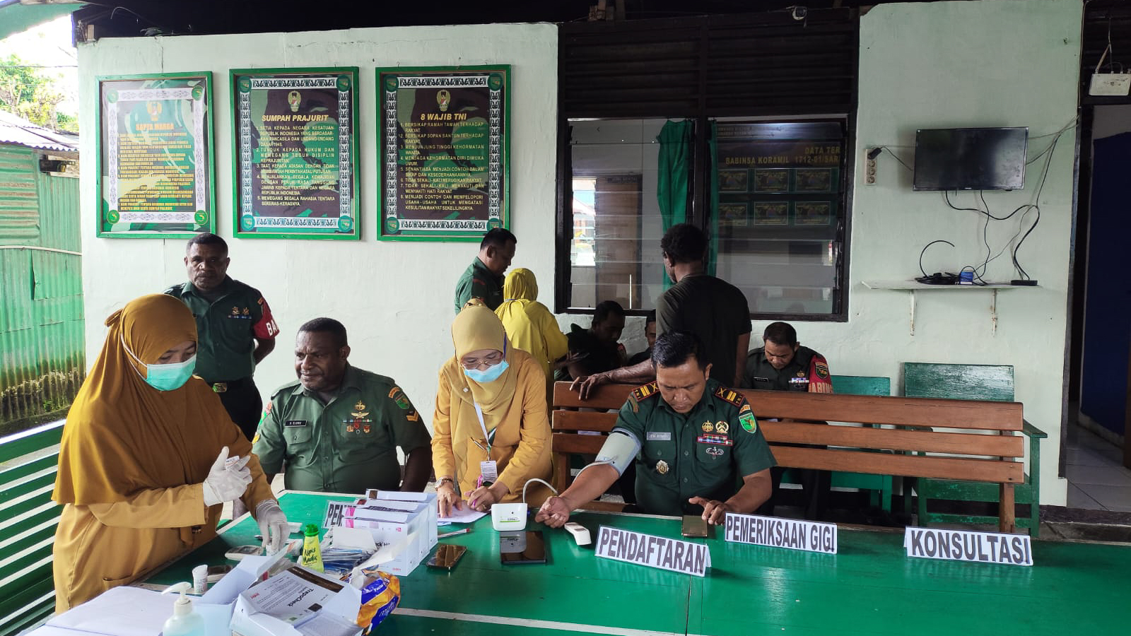 Pelayanan CKG Mobile di Koramil Sarmi Kota oleh Puskesmas Sarmi