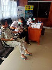 Pelayanan CKG Puskesmas Sarmi di Kantor Kelurahan Mararena, Perum Damri dan Kantor Samsat Sarmi