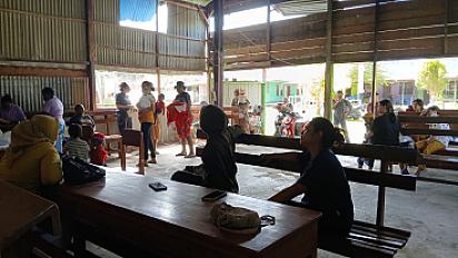 Posyandu Bayi dan Balita di Balai Kampung Lembah Neidam