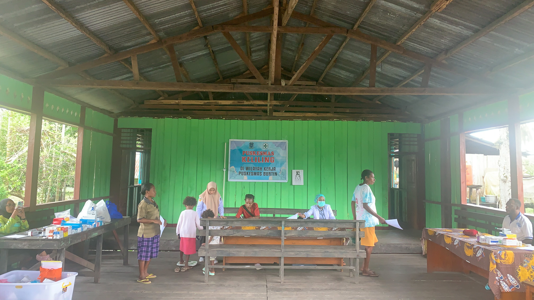 Puskesmas Burtin Laksanakan Pelayanan Keliling dan Cek Kesehatan Gratis di Kampung Takar 1, 2, dan 3