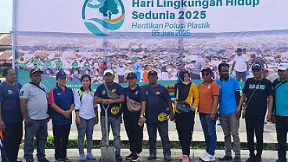 KERJA BAKTI DI PASAR SENTRAL MARARENA PERINGATI HARI LINGKUNGAN HIDUP SEDUNIA